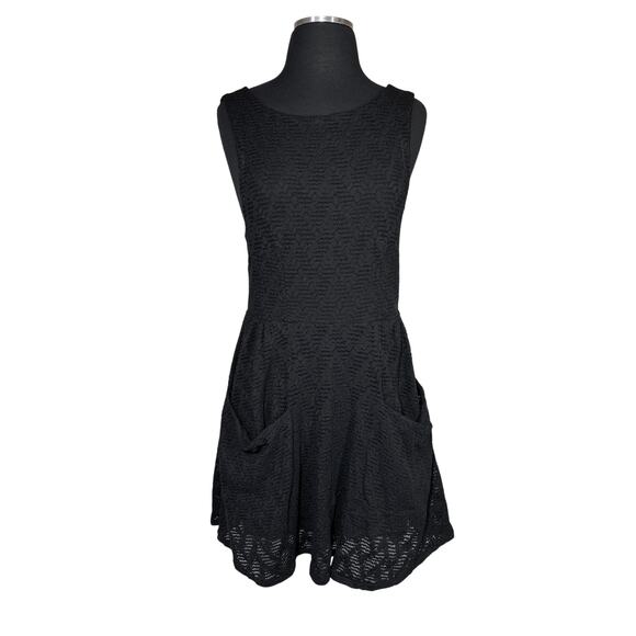 Free People Black Poppy Textured Mini Dress Sleeveless Size L Boho Summer Goth - Picture 1 of 13